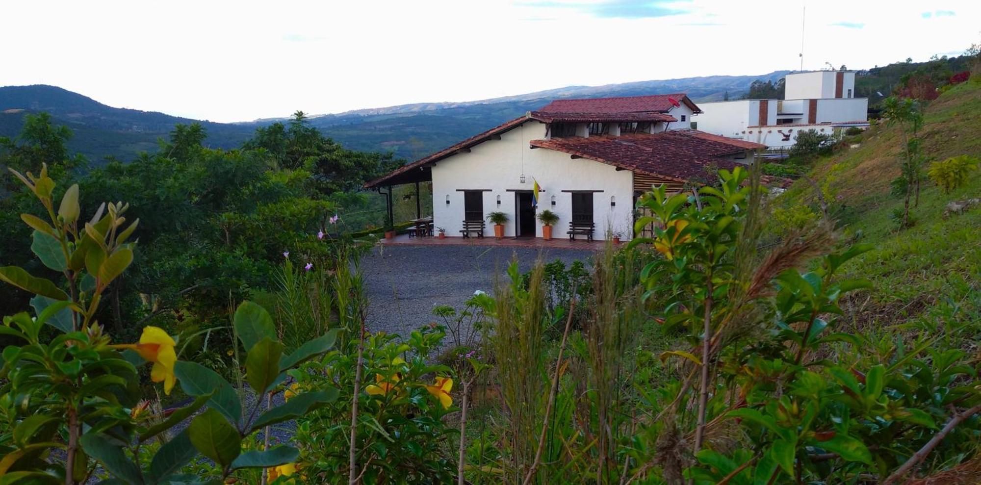Casa Luna Hotel Campestre & Spa 圣希尔 外观 照片